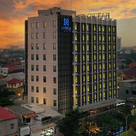 Batiqa Hotel Palembang Buitenkant foto