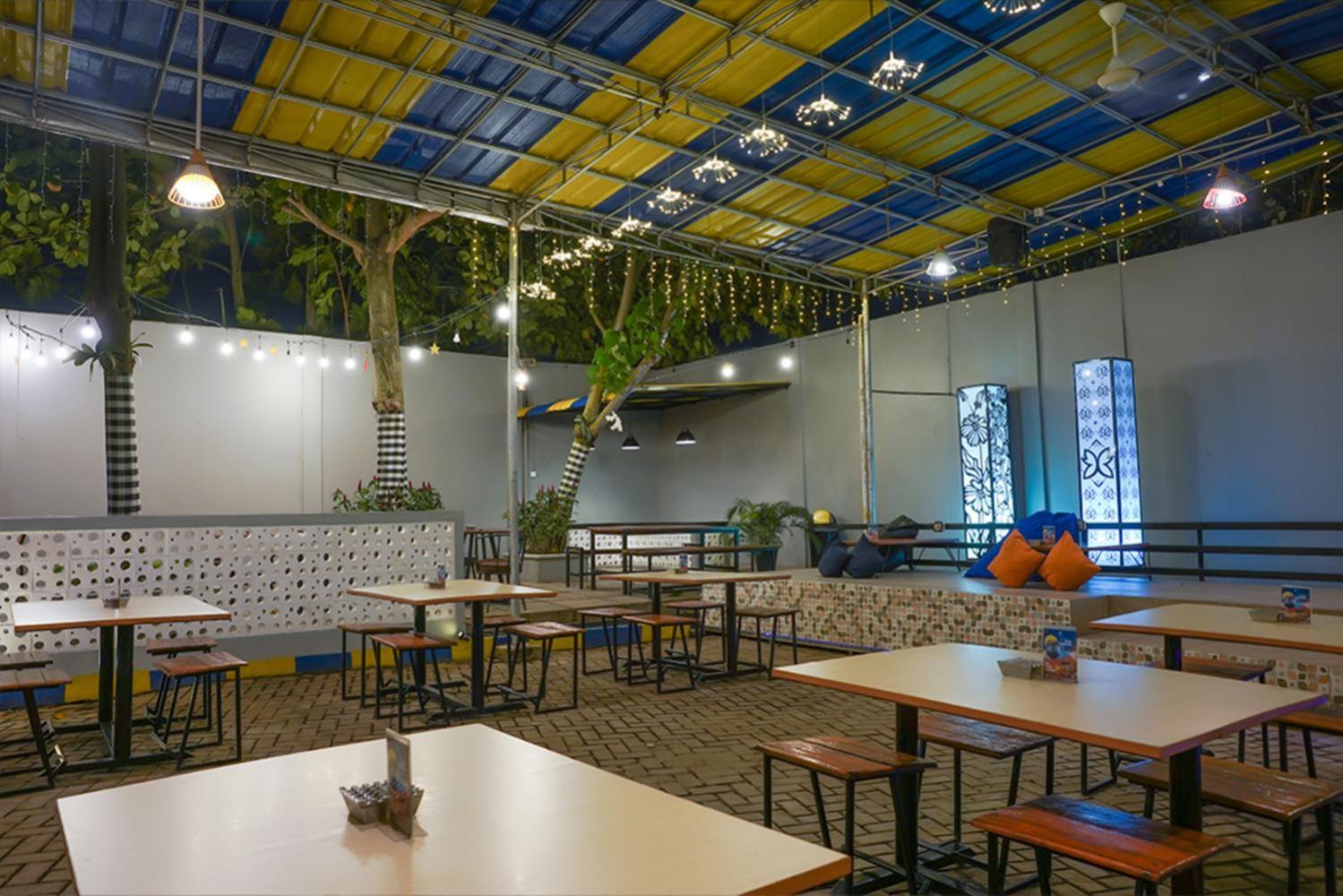 Batiqa Hotel Palembang Buitenkant foto
